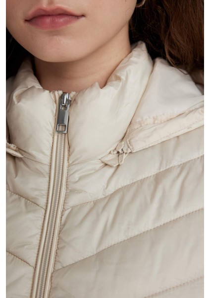 Su Geçirmez Hafif Şişme Mont Kapüşonlu Kapitoneli Fermuarlı Cepli Basic Düz Mevsimlik B2030AX24AU