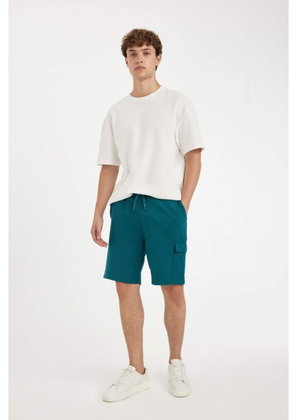 Regular Fit Düz Paça Kargo Cepli Basic Düz Şort B8796AX24SM