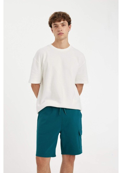 Regular Fit Düz Paça Kargo Cepli Basic Düz Şort B8796AX24SM