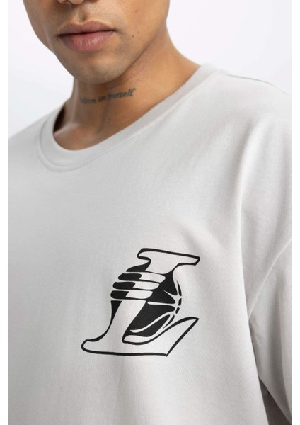 Fit NBA Los Angeles Lakers Boxy Fit Bisiklet Yaka Kısa Kollu Tişört B9895AX24SM