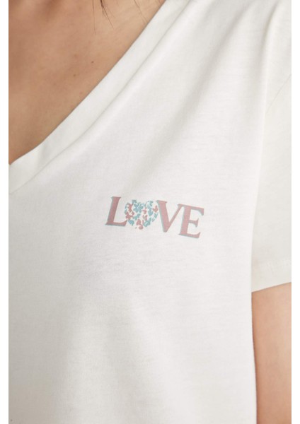 Fall in Love Regular Fit Kısa Kollu Şortlu Pijama Takımı B8761AX24SM