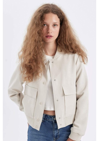 Su Geçirmez Kolej Yaka Rüzgar Geçirmez Çıtçıtlı Cepli Kısa Bomber Ceket B3469AX24AU