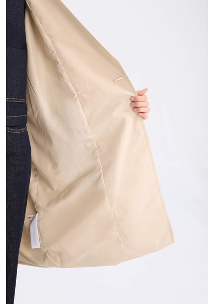 Su Geçirmez Mevsimlik Trençkot Kruvaze Yaka Düğmeli Cepli Kemerli Apoletli A0593AX24AU