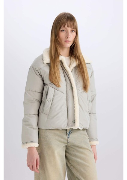 Su İtici Şişme Mont Geniş Yakalı İçi Süni Kürklü Fermuarlı Cepli C3979AX23WN