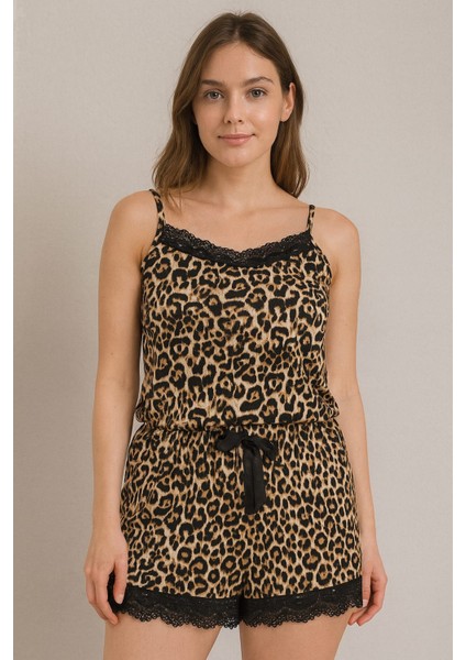 Dantel Detaylı Ip Askı Şortlu Yazlık Pijama Takımı