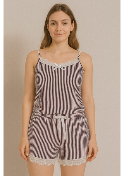 Dantel Detaylı Ip Askı Şortlu Yazlık Pijama Takımı