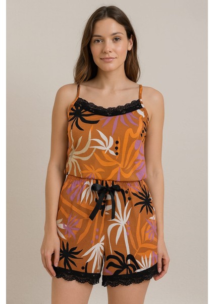 Dantel Detaylı Ip Askı Şortlu Yazlık Pijama Takımı