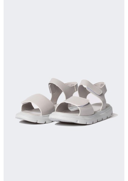 Kız Çocuk Cırt Cırtlı Tırtıklı Taban Suni Deri Sandalet C2802A824SM