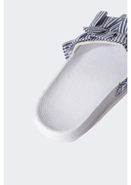 Kız Çocuk Düz Taban Tek Bantlı Terlik C2799A824SM