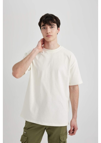 %100 Pamuk Boxy Fit Bisiklet Yaka Kısa Kollu Basic Düz Tişört C5277AX24SP