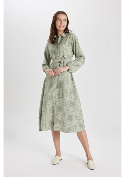 Gömlek Yaka Desenli Aerobin Uzun Kollu Kuşaklı Midi Elbise