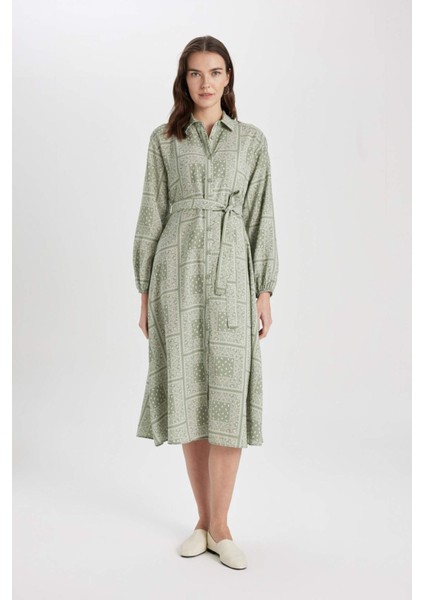 Gömlek Yaka Desenli Aerobin Uzun Kollu Kuşaklı Midi Elbise