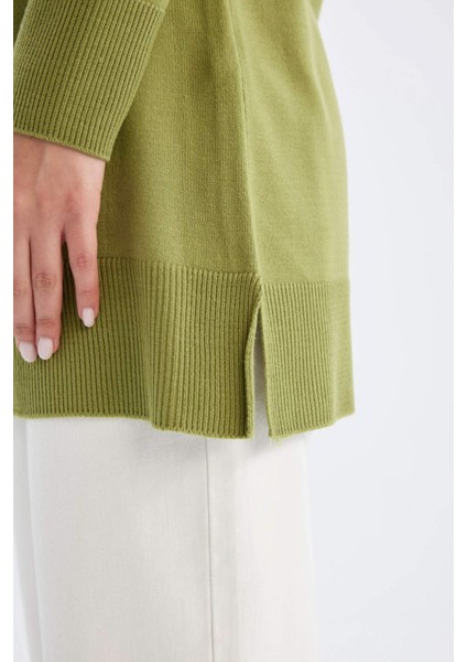 Regular Fit Bisiklet Yaka Yırtmaçlı Basic Düz Triko Kazak Tunik H3431AZ24AU