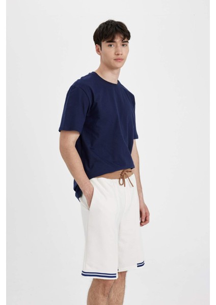 Regular Fit Baskılı Düz Paça Şort B8794AX24SM