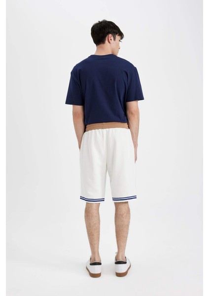 Regular Fit Baskılı Düz Paça Şort B8794AX24SM