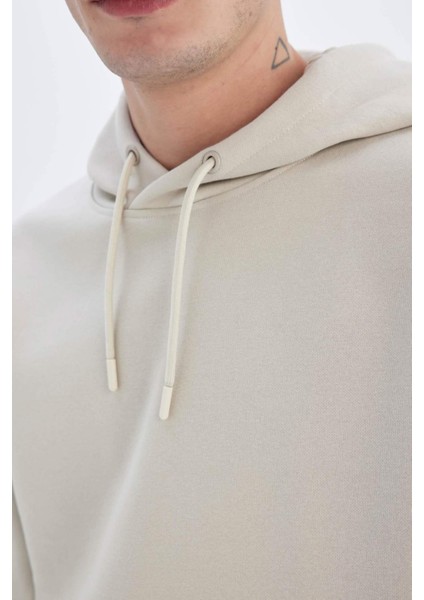 Regular Fit Kapüşonlu Kanguru Cepli İçi Yumuşak Tüylü Basic Düz Sweatshirt X8283AZ24AU