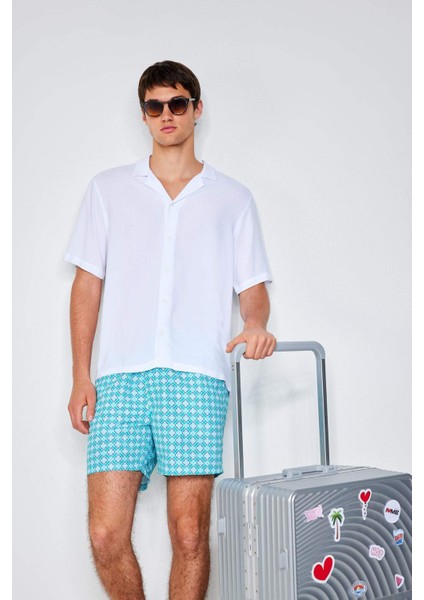 Regular Fit Yazlık Apaş Yaka Viskon Basic Düz Kısa Kollu Beyaz Gömlek C4735AX24SM