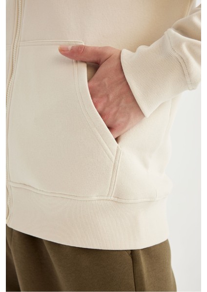 Regular Fit Kapüşonlu İçi Yumuşak Tüylü Cepli Basic Düz Fermuarlı Sweatshirt X8331AZ24AU