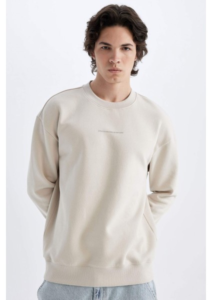 Boxy Fit Bisiklet Yaka Baskılı Sweatshirt