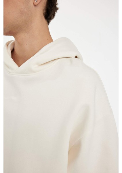 Oversize Geniş Kalıp Kapüşonlu Kanguru Cepli Basic Düz Sweatshirt A4331AX24AU