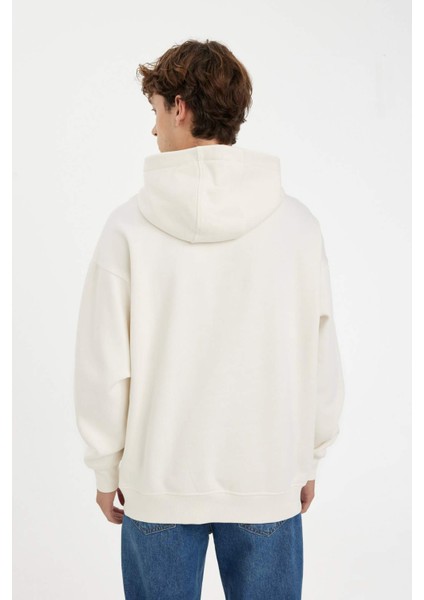 Oversize Geniş Kalıp Kapüşonlu Kanguru Cepli Basic Düz Sweatshirt A4331AX24AU