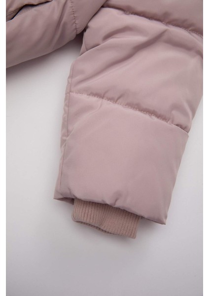 Kız Bebek Rüzgar Geçirmez Su İtici Kapüşonlu Suni Kürk Çıtçıtlı Fermuarlı Astarlı Şişme Mont C3502A524AU