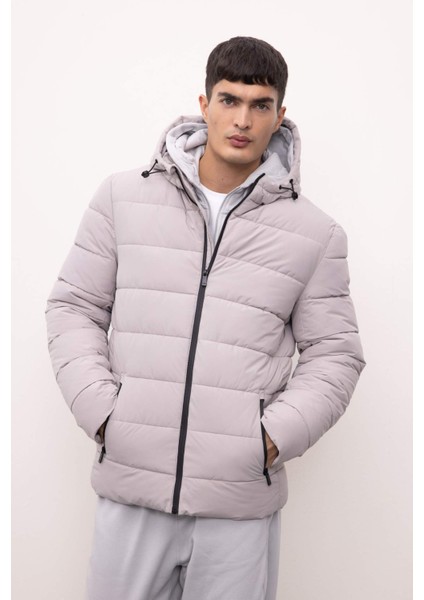 Su İtici Slim Fit Dar Kesim Astarlı Kapüşonlu Fermuarlı Cepli Dolgulu Mont R0216AZ24AU