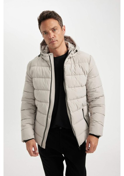 Su İtici Slim Fit Dar Kesim Astarlı Kapüşonlu Fermuarlı Cepli Dolgulu Mont R0216AZ24AU