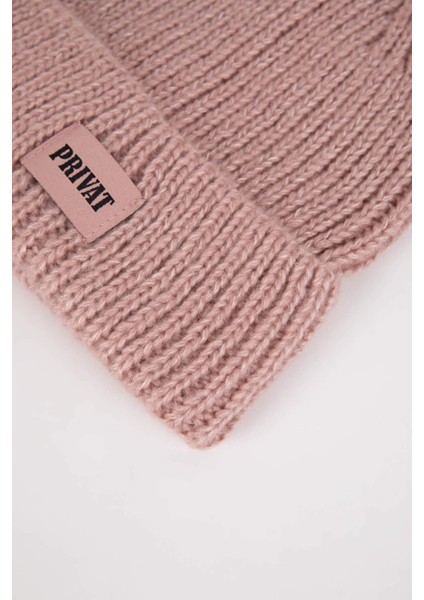 Kadın Dokuma Etiketli Kışlık Bere