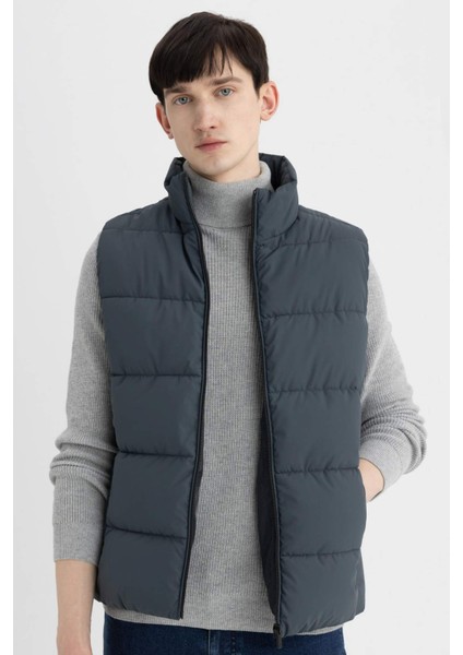 Su İtici Slim Fit Şişme Yelek Dar Kesim Dik Yaka Fermuarlı Cepli C5630AX24WN