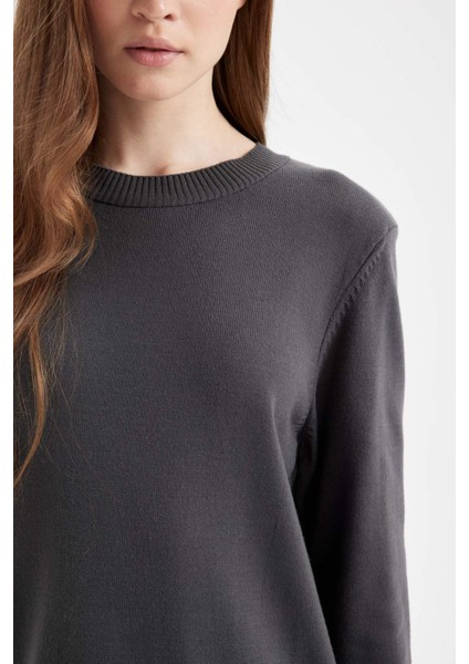 Regular Fit Bisiklet Yaka Yırtmaçlı Basic Düz Triko Kazak Tunik H3431AZ24AU