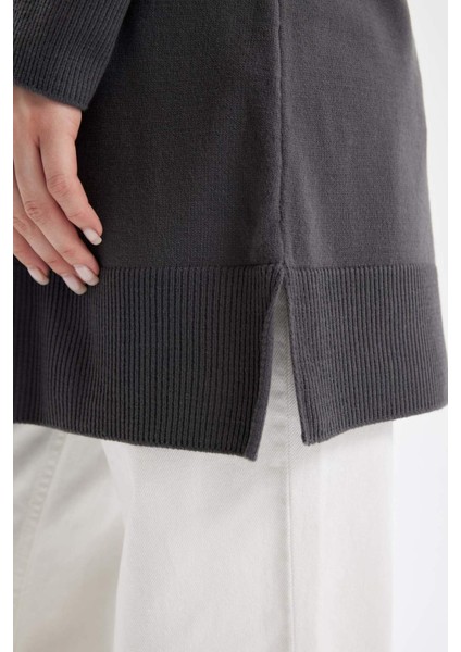 Regular Fit Bisiklet Yaka Yırtmaçlı Basic Düz Triko Kazak Tunik H3431AZ24AU