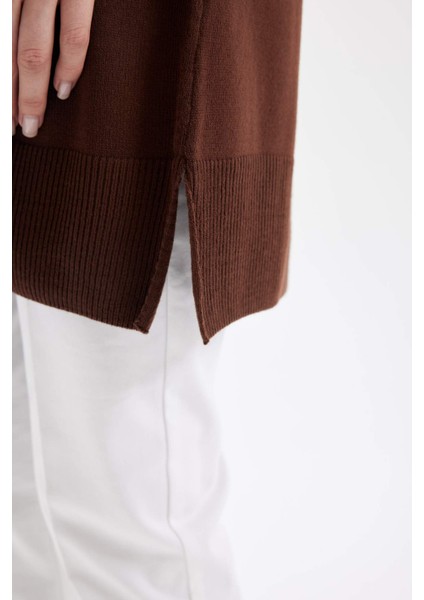 Regular Fit Bisiklet Yaka Yırtmaçlı Basic Düz Triko Kazak Tunik H3431AZ24AU