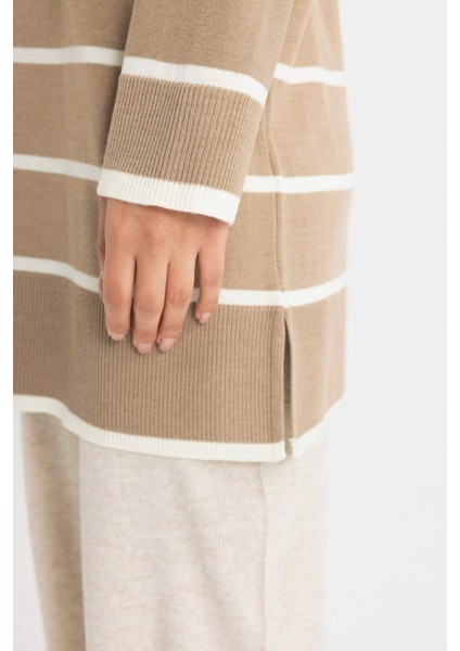 Regular Fit Çizgili Yarım Balıkçı Yaka Triko Kazak Tunik C6029AX24AU