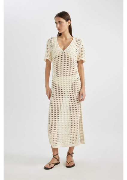 V Yaka Kısa Kollu Triko Örgü Plaj Elbisesi-Fall in Love C6138AX24SM