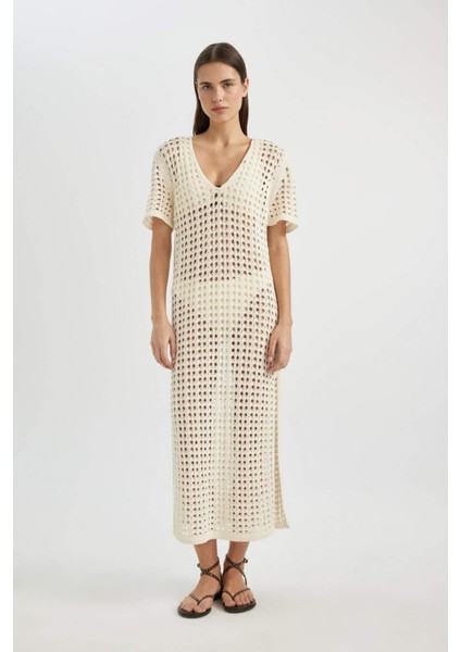 V Yaka Kısa Kollu Triko Örgü Plaj Elbisesi-Fall in Love C6138AX24SM