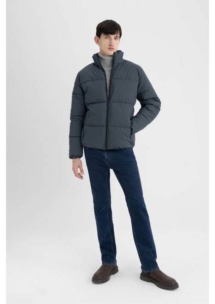 Su Geçirmez Slim Fit Dar Kesim Dik Yaka Astarlı Fermuarlı Rüzgar Geçirmez Şişme Mont C5631AX24WN