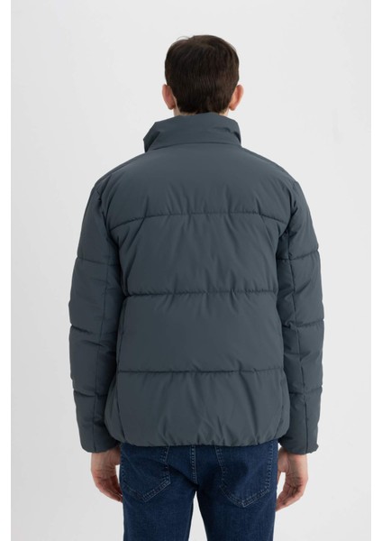 Su Geçirmez Slim Fit Dar Kesim Dik Yaka Astarlı Fermuarlı Rüzgar Geçirmez Şişme Mont C5631AX24WN