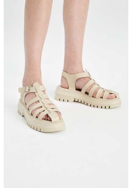 Kadın Yüksek Taban Suni Deri Sandalet C3725AX24SM