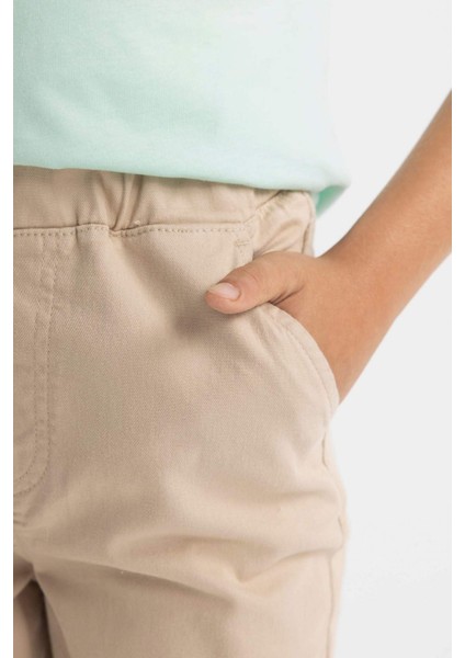 Erkek Çocuk Düz Paça Beli Lastikli Cepli Bej Basic Düz Gabardin Okul Pantolonu T8850A624AU