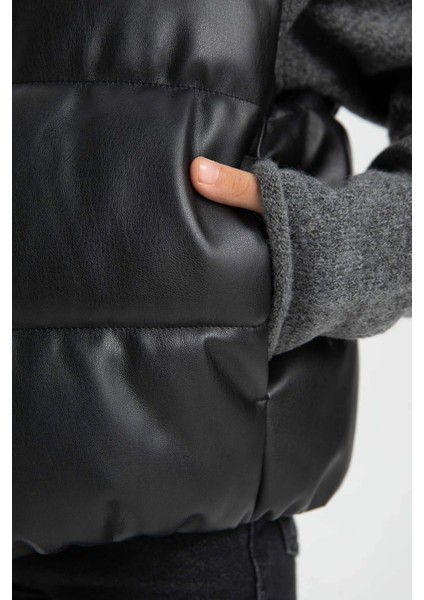 Kız Çocuk Su Geçirmez Dik Yaka Çıtçıtlı Suni Deri Şişme Yelek C4973A824AU