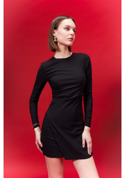 Bisiklet Yaka Uzun Kollu Mini Elbise