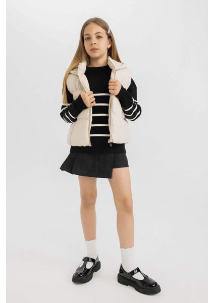 Kız Çocuk Su İtici Kapüşonlu Fermuarlı Şişme Yelek C4971A824AU