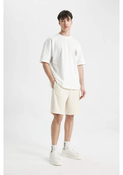 Regular Fit Düz Paça Cepli Basic Düz Şort