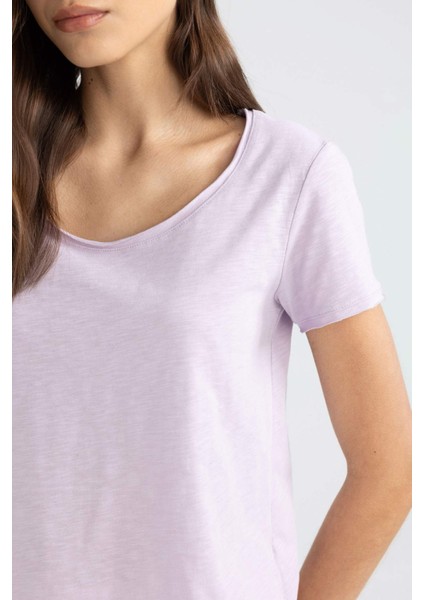 Regular Fit V Yaka Basic Kısa Kollu Tişört K1508AZ24SM