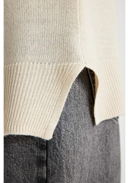 Regular Fit Yumuşak Dokulu Bisiklet Yaka Basic Düz Triko Kazak