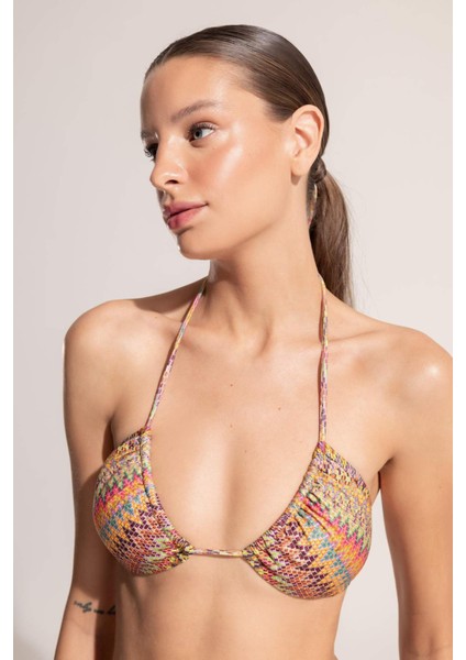 Ayje x DeFacto Boyundan Bağlamalı Desenli Üçgen Bikini Üstü C6155AX24HS