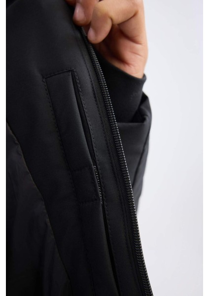 Fit Şişme Mont Su İtici Slim Fit Dar Kesim Kapüşonlu Fermuarlı Cepli A3519AX24WN