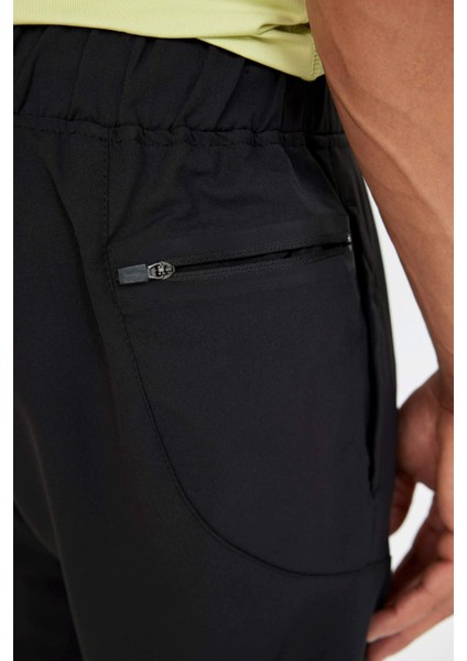 Sporcu Jogger Eşofman Altı Slim Fit Dar Kesim Dokuma Üç Cepli Fermuarlı Paça B2780AX24SM