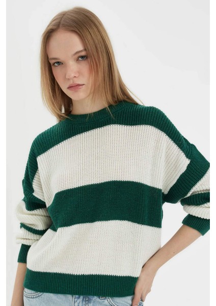 Oversize Geniş Kalıp Bisiklet Yaka Çizgili Triko Kazak X4931AZ24WN